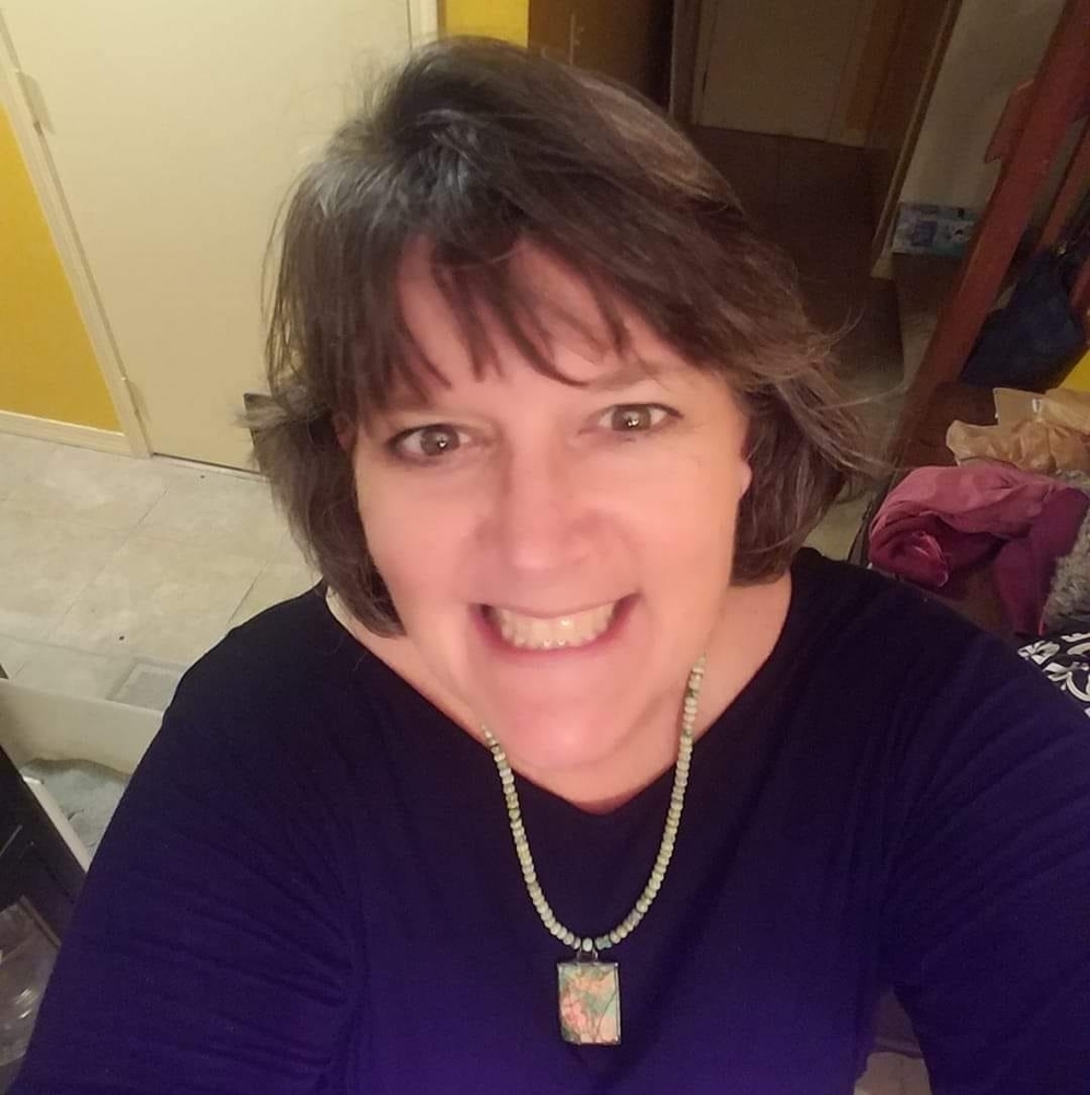 Meet your Posher, Lisa
